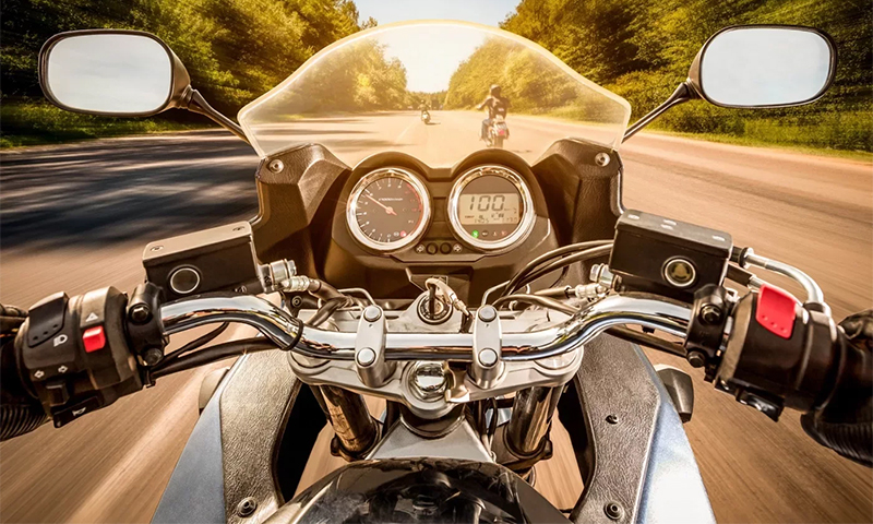 Le principe de fonctionnement et le dispositif moto