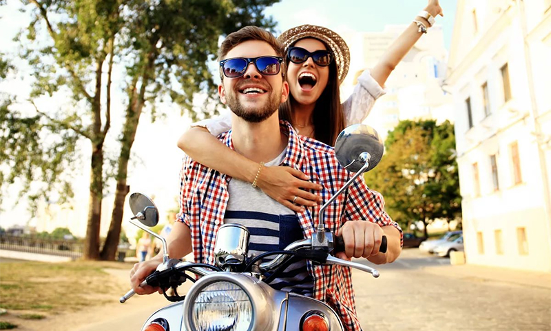 Le principe de fonctionnement et le scooter de l'appareil