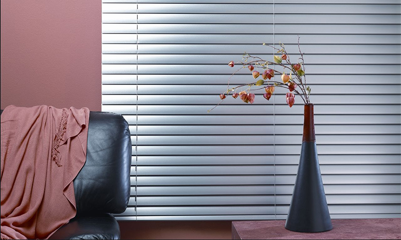 Options pour choisir les stores pour l'appartement