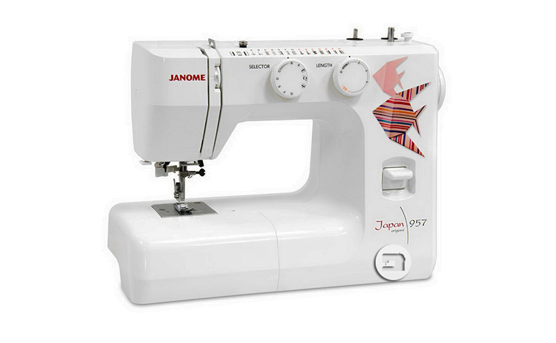 Janome Japan 957 - la commodité et l'originalité du design