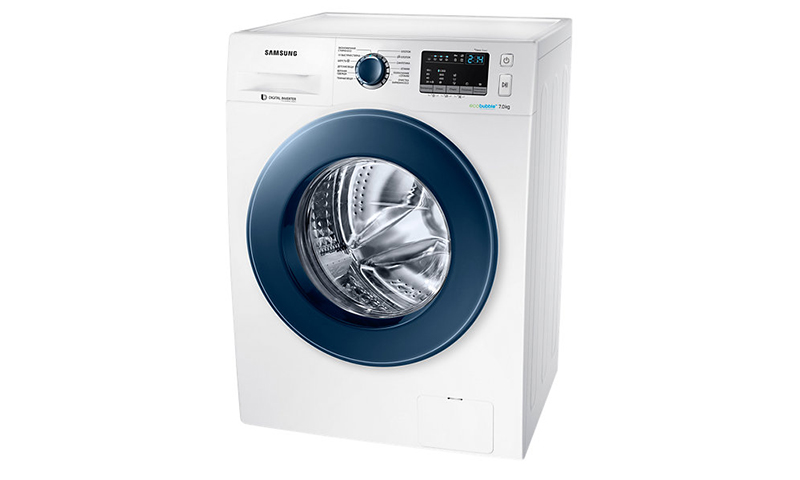 Samsung WW7MJ42102W - une machine étroite qui lave tout
