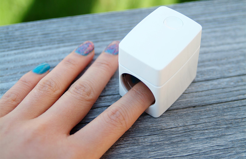 Combien coûte une lampe à ongles en gel?