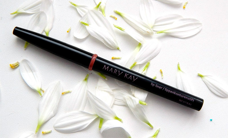 Crayon à lèvres Mary Kay Lippenkonturenstift.jpg1