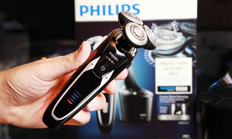 rasoir électrique rotatif philips