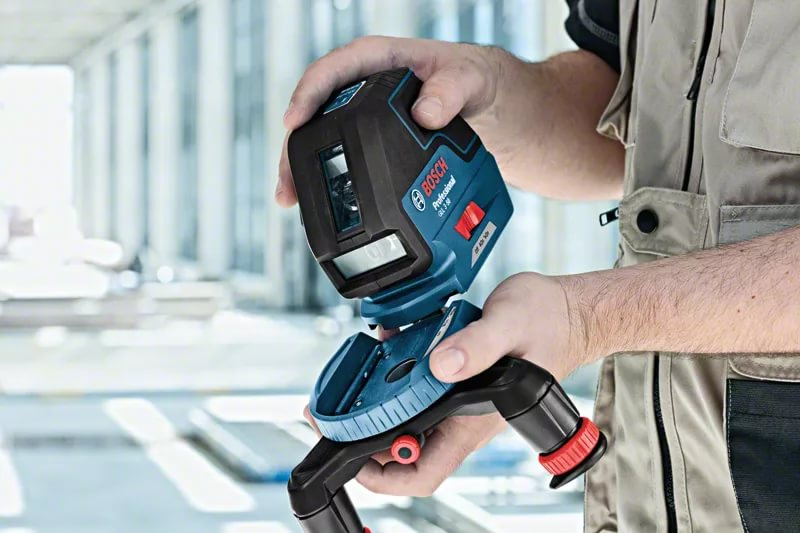 Le principe de fonctionnement et le niveau laser de l'appareil