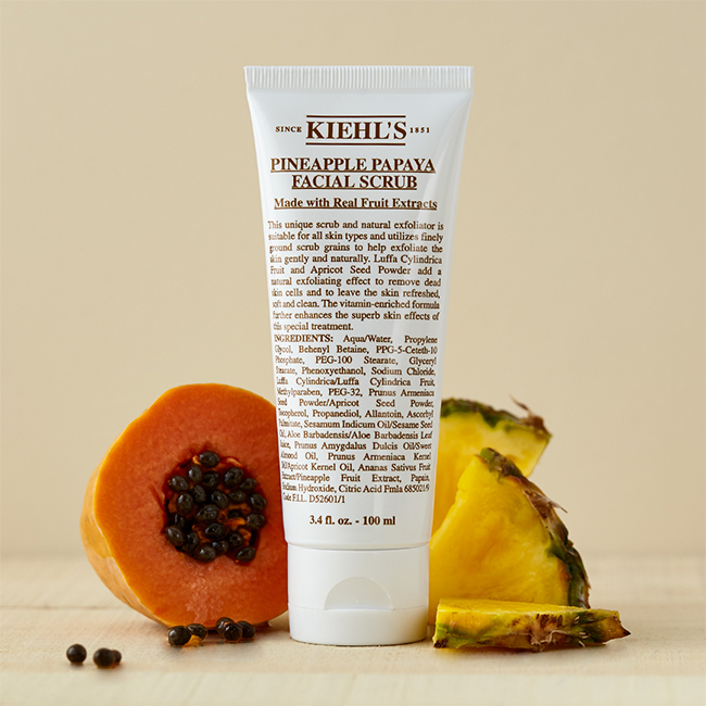 Gommage du visage à la papaye et à l’ananas de Kiehl’s - Gommage au masque