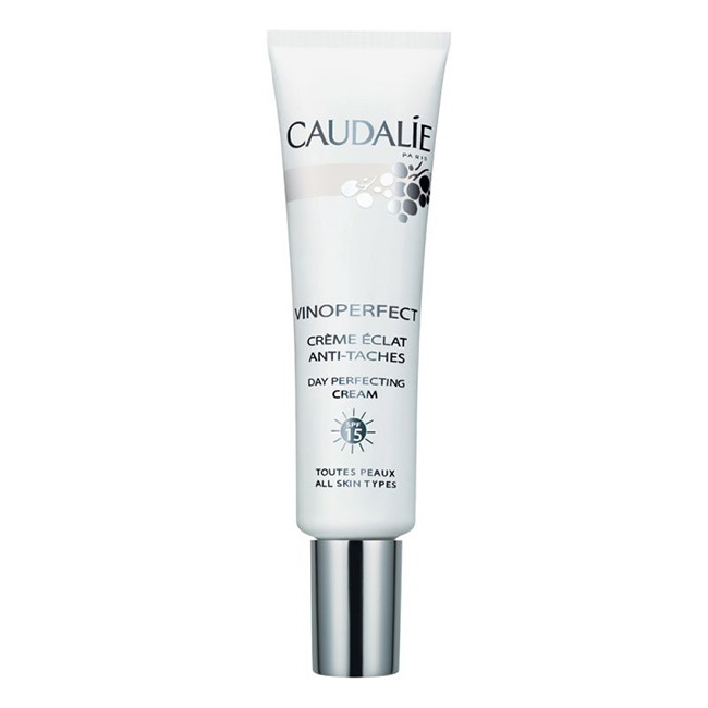 CAUDALIE Vinoperfect - élimine la pigmentation sans éclaircir tout le visage