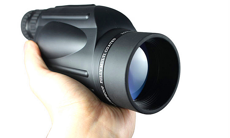 Gomu nick-optics - pratique pour suivre les oiseaux