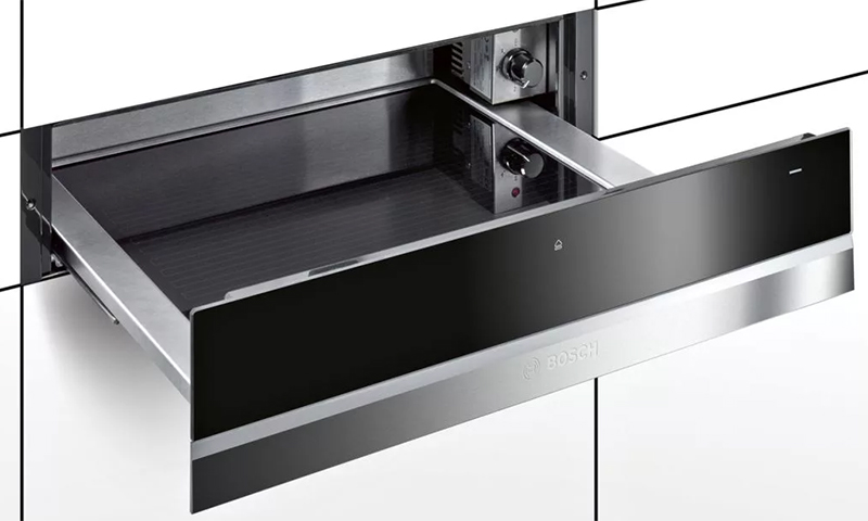 BOSCH BIC630NS1 - appareil de chauffage multifonctionnel capable de cuire à basse température