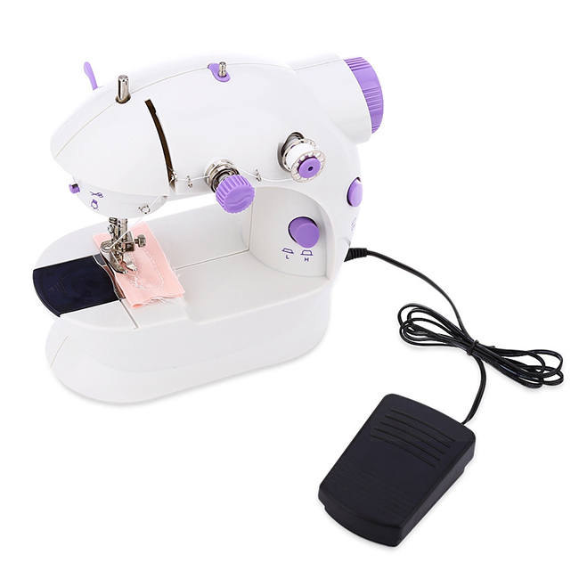 Mini machine à coudre SM 202A - le plus petit bureau
