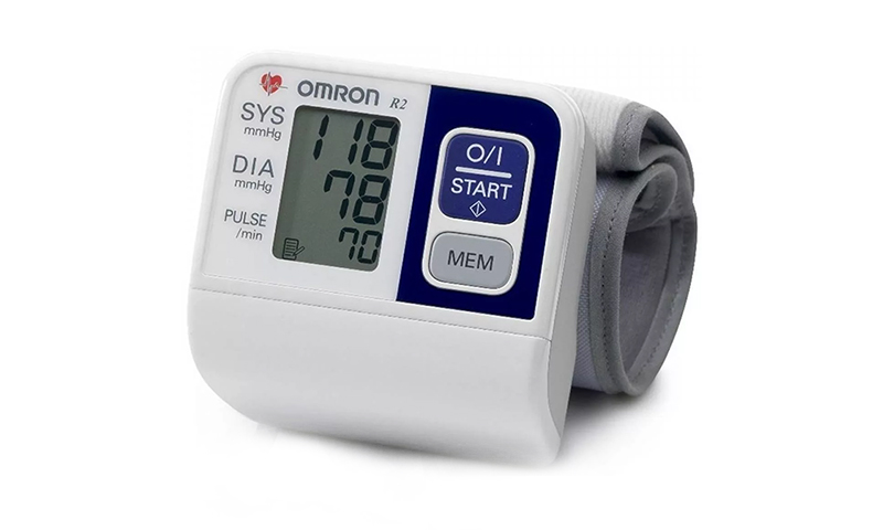 Omron R2 - Tonomètre avec indication d'arythmie