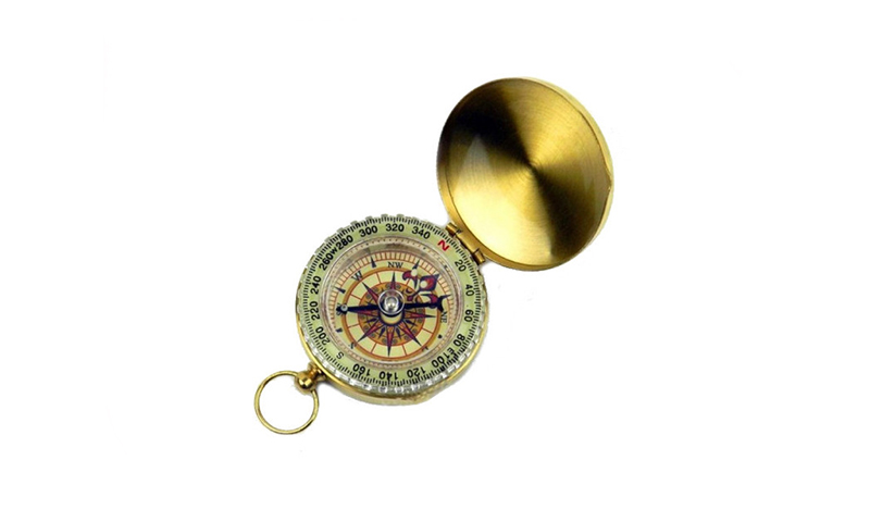 Kromatech 45 mm en laiton - comme une montre coûteuse sur une chaîne