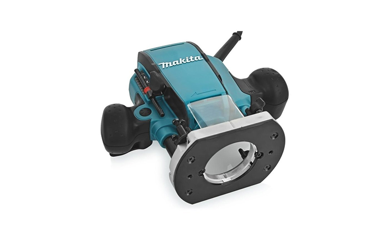 Makita RP0900 - pas cher parmi les fraises