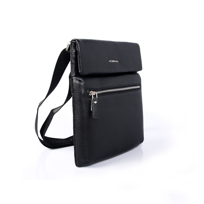 Giorgio Ferretti: Du Borset au sac de voyage