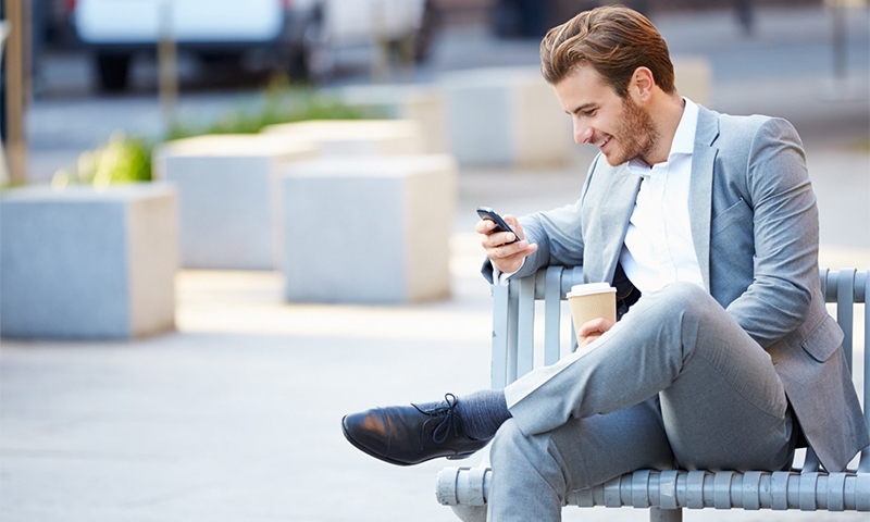 Le principe de fonctionnement et le téléphone mobile de l'appareil