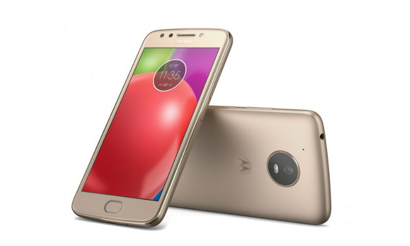 Moto E Gen.4 Plus 32 Go - un smartphone avec la batterie la plus volumineuse