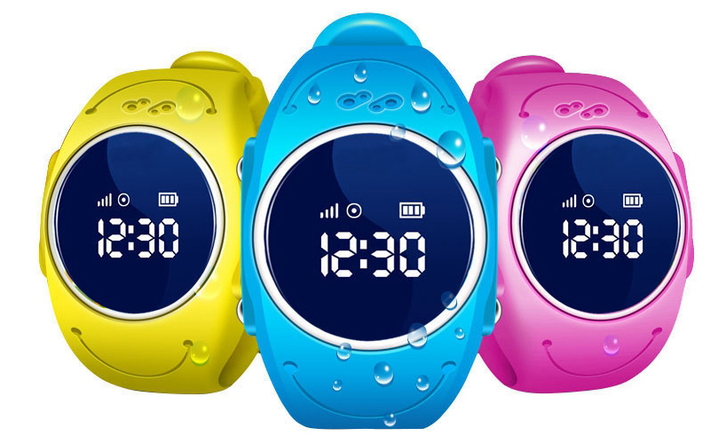 Smart Baby Watch W8 (GW300S) - une demi-heure sous l'eau à une profondeur de 3 mètres